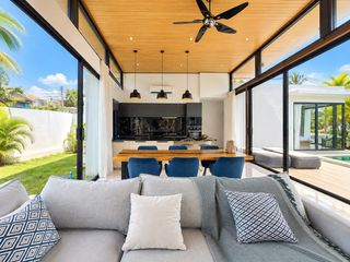 For sale and for rent 3 bedrooms villa in Ko Samui, Surat Thani