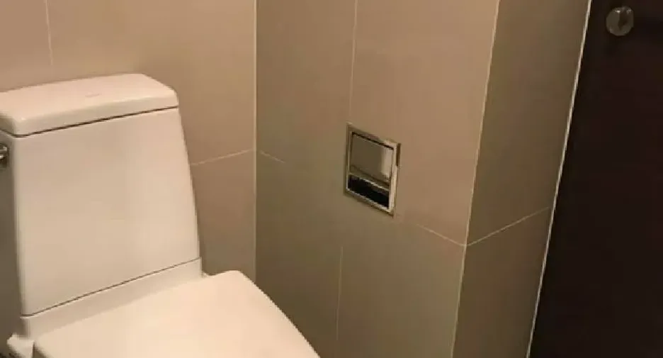 À vendre 1 chambre condo à Sathon, Bangkok