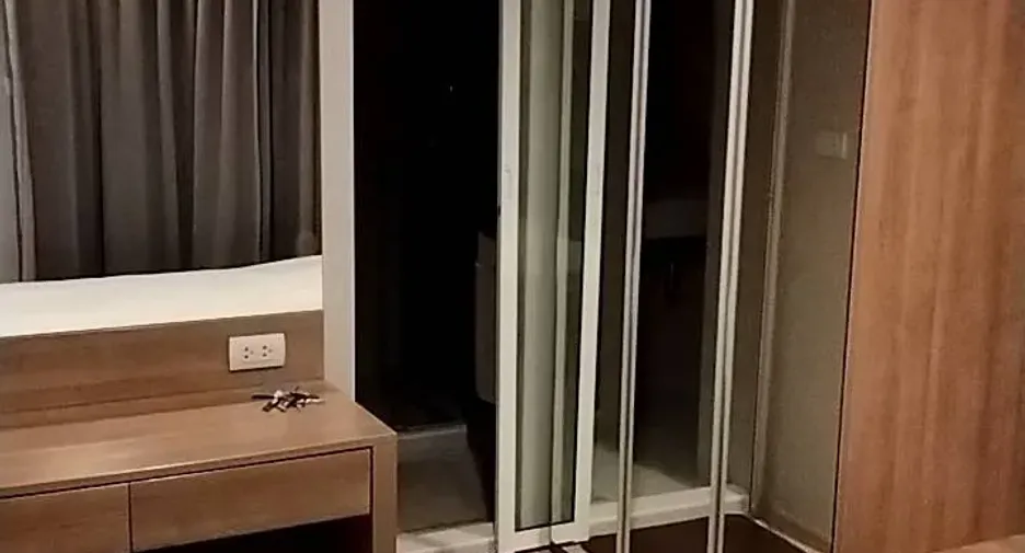 À vendre 1 chambre condo à Sathon, Bangkok