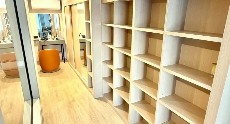 For rent 1 bed condo in Bang Rak, Bangkok