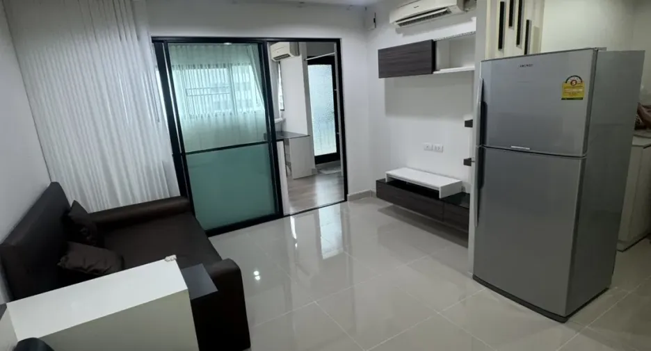 For sale 1 bed condo in Phra Khanong, Bangkok