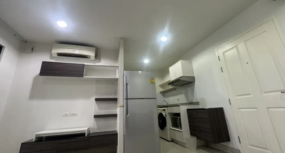 For sale 1 bed condo in Phra Khanong, Bangkok