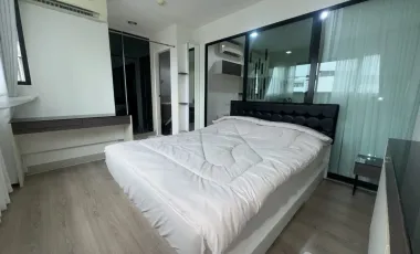For sale 1 bed condo in Phra Khanong, Bangkok