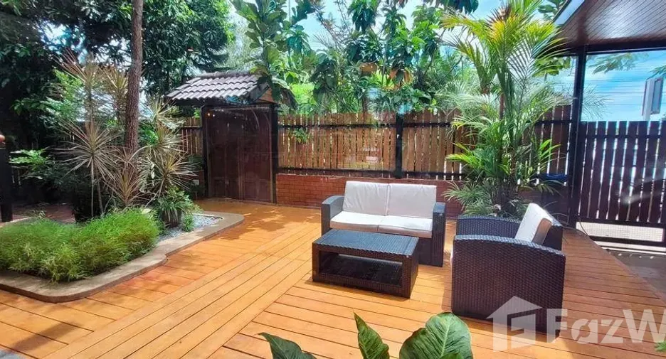 For sale 5 bedrooms villa in Pran Buri, Prachuap Khiri Khan