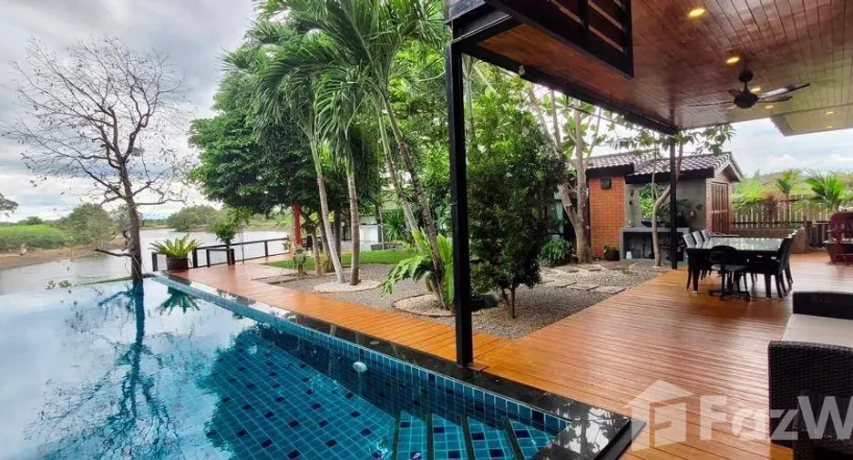 For sale 5 bedrooms villa in Pran Buri, Prachuap Khiri Khan