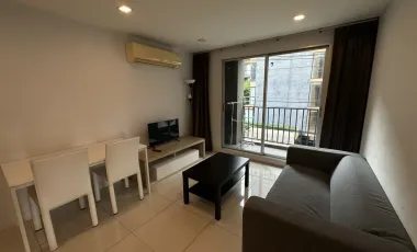 À louer 2 chambres condo à Phra Khanong, Bangkok