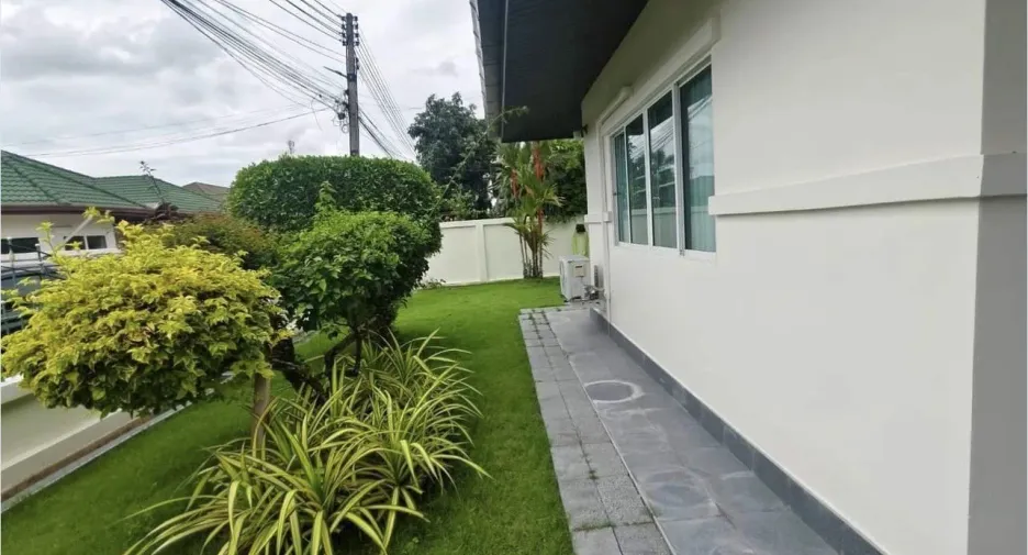 For rent 2 bedrooms villa in Bang Lamung, Chonburi