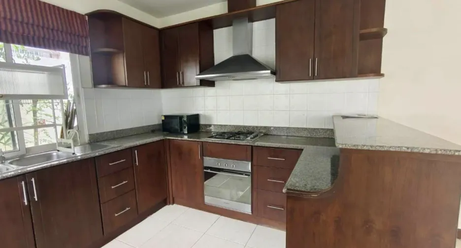 For rent 2 bedrooms villa in Bang Lamung, Chonburi