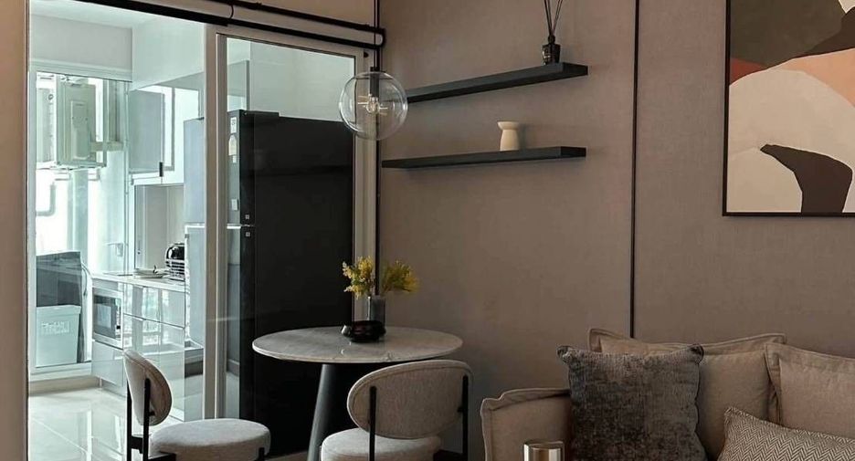Condo en alquiler de 1 habitaciones en Bang Rak, Bangkok