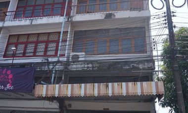 Gewerbefläche zum Kauf mit 3 Zimmer in Mueang Chiang Mai, Chiang Mai