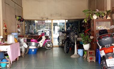 Gewerbefläche zum Kauf mit 3 Zimmer in Mueang Chiang Mai, Chiang Mai