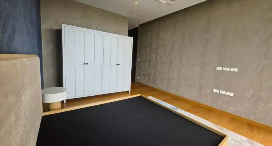 For sale 1 bed condo in Bang Saray, Pattaya