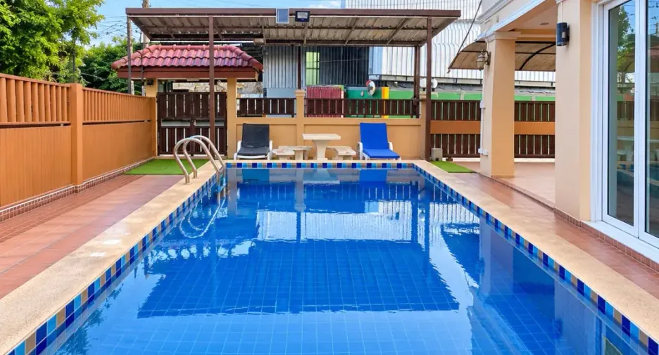 For rent 2 bedrooms house in Bang Lamung, Chonburi