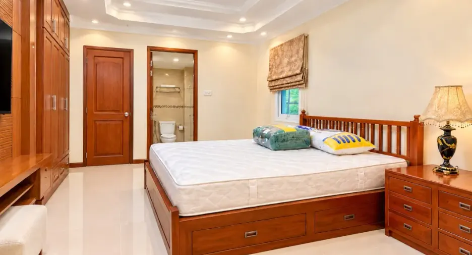 For rent 2 bedrooms house in Bang Lamung, Chonburi