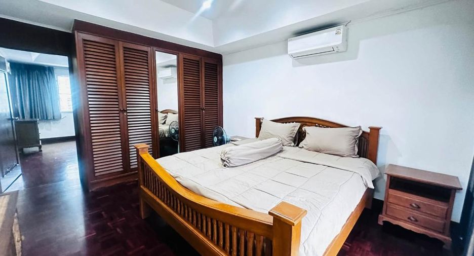 For sale 2 bedrooms condo in Bang Saray, Pattaya