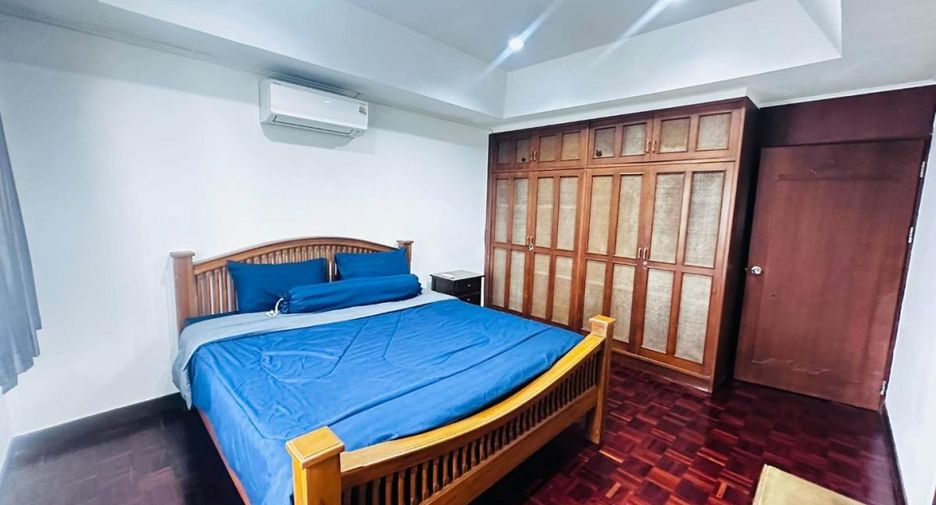 For sale 2 bedrooms condo in Bang Saray, Pattaya