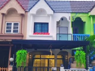 For sale 3 bedrooms townhouse in Bang Lamung, Chonburi