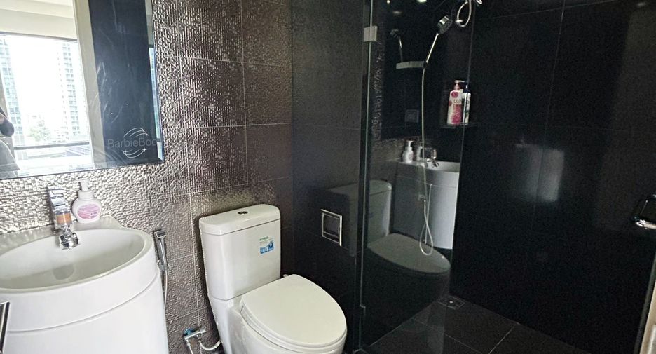 Wohnung zur Miete mit 1 Zimmer in Khlong Toei, Bangkok