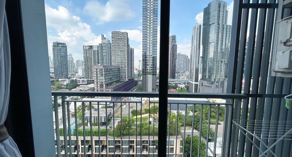 Wohnung zur Miete mit 1 Zimmer in Khlong Toei, Bangkok