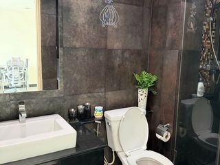 Wohnung zur Miete mit 1 Zimmer in Khlong Toei, Bangkok