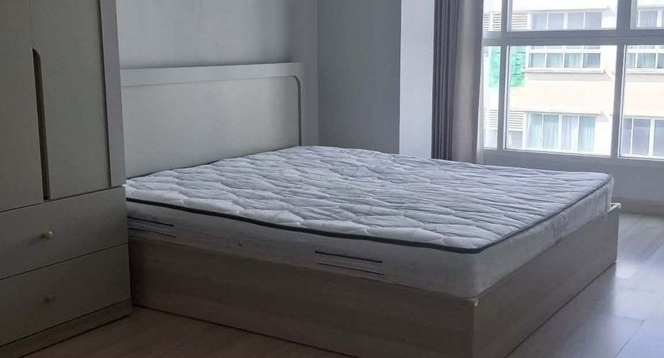 For rent 2 ベッドルーム condo in Wang Thonglang, Bangkok