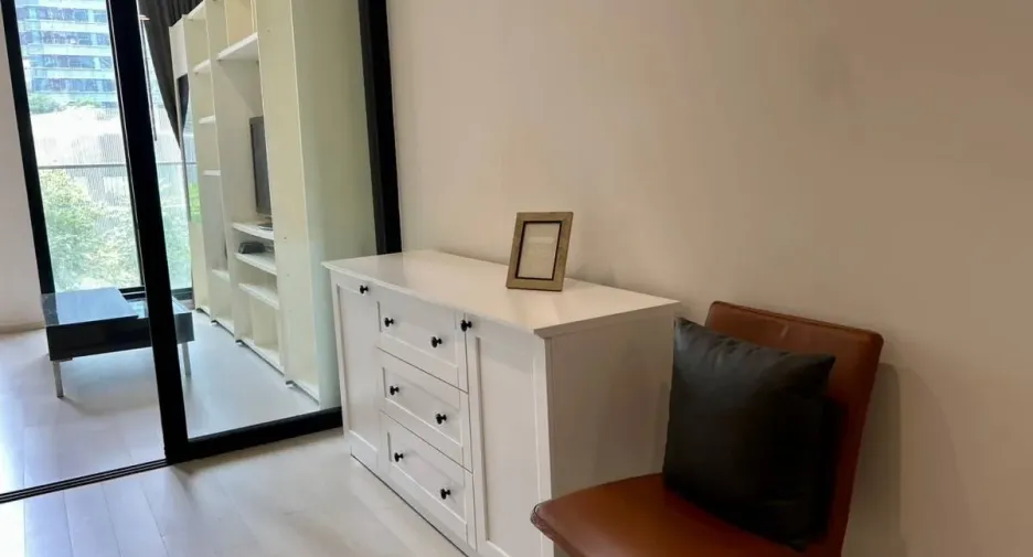 Wohnung zur Miete mit 1 Zimmer in Pathum Wan, Bangkok