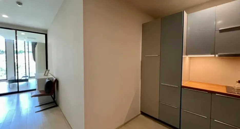 Wohnung zur Miete mit 1 Zimmer in Pathum Wan, Bangkok