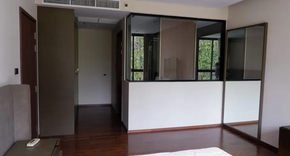 For rent 1 bed condo in Sathon, Bangkok