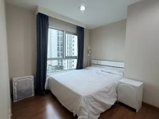 À louer 3 chambres condo à Huai Khwang, Bangkok