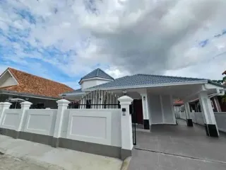 出租 3 卧室 独立屋 在 Bang Lamung, Chon Buri