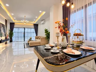 Casa adosada en alquiler de 3 habitaciones en Bang Lamung, Chonburi