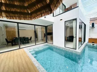 À louer 4 chambres maison à Bang Lamung, Chonburi
