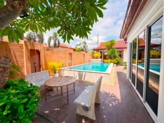 Haus zur Miete mit 3 Zimmer in Bang Lamung, Chonburi