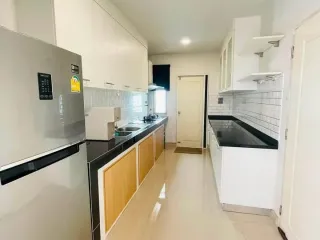 出租 4 卧室 独立屋 在 Si Racha, Chon Buri