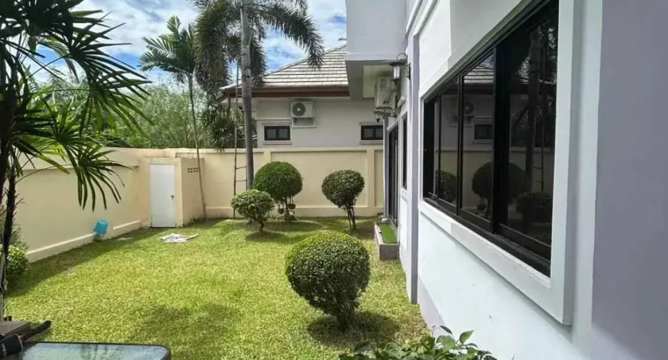 À vendre 3 chambres maison à Huay Yai, Pattaya
