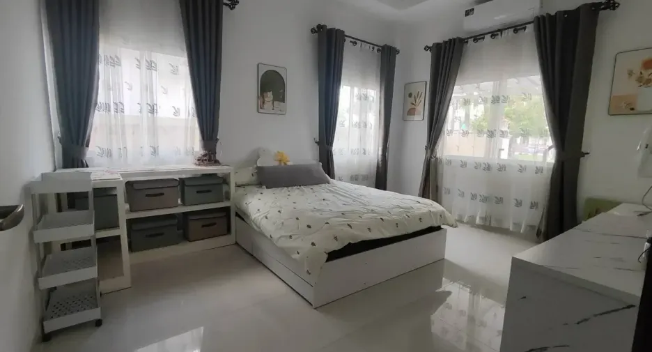 Casa en alquiler de 3 habitaciones en Huay Yai, Pattaya