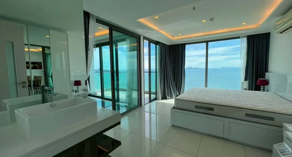 For rent 2 bedrooms condo in Bang Lamung, Chonburi