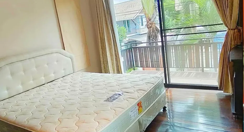 出租 3 卧室 独立屋 在 Bang Lamung, Chon Buri