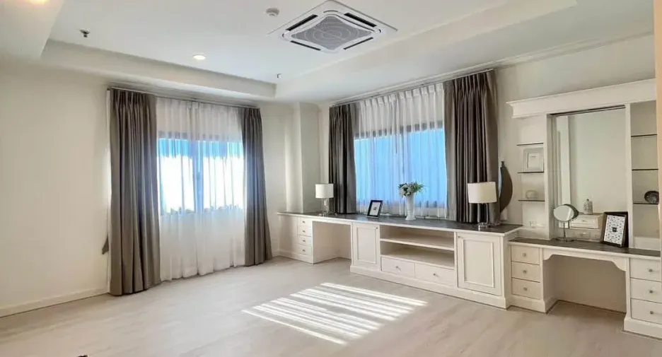 出租 3 卧室 独立屋 在 Bang Lamung, Chon Buri