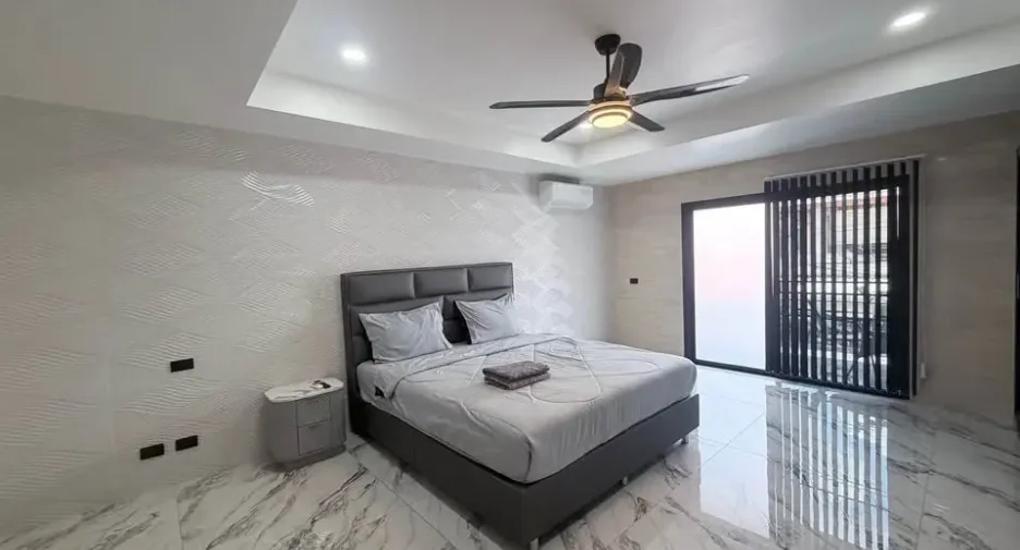 出租 3 卧室 独立屋 在 Bang Lamung, Chon Buri