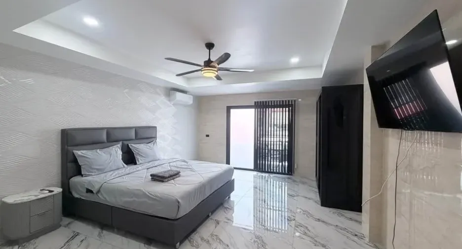 出租 3 卧室 独立屋 在 Bang Lamung, Chon Buri