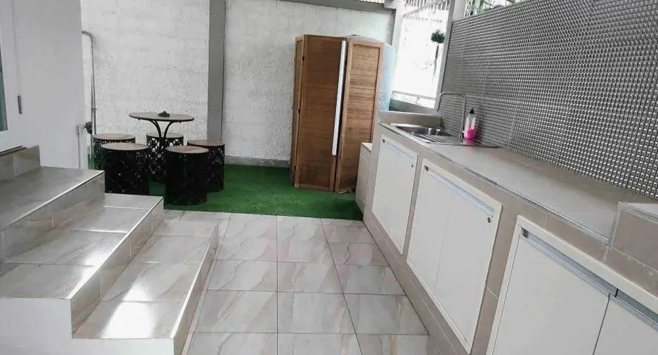 Casa en alquiler de 3 habitaciones en Bang Lamung, Chonburi