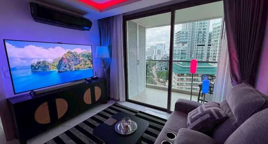 出租 和 出售 1 卧室 公寓 在 Bang Lamung, Chon Buri