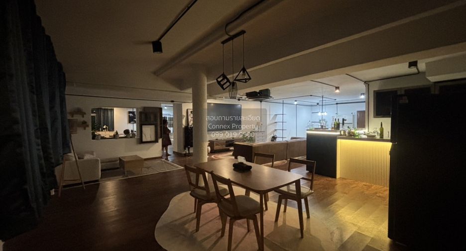 For rent 2 bedrooms condo in Bang Na, Bangkok