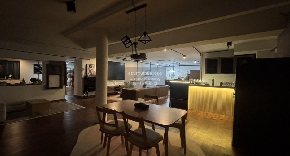 For rent 2 bedrooms condo in Bang Na, Bangkok