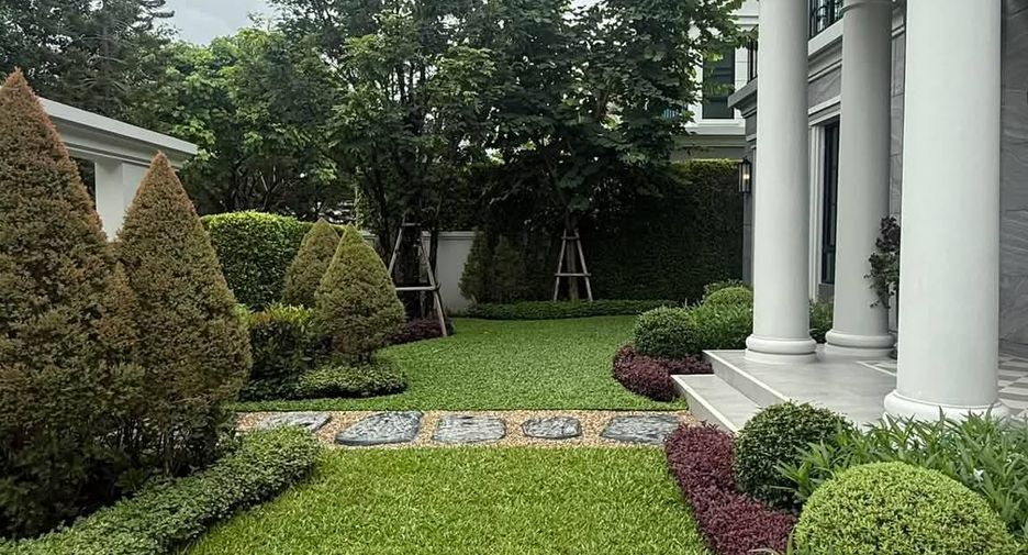 Haus zum Kauf mit 5 Zimmer in Saphan Sung, Bangkok
