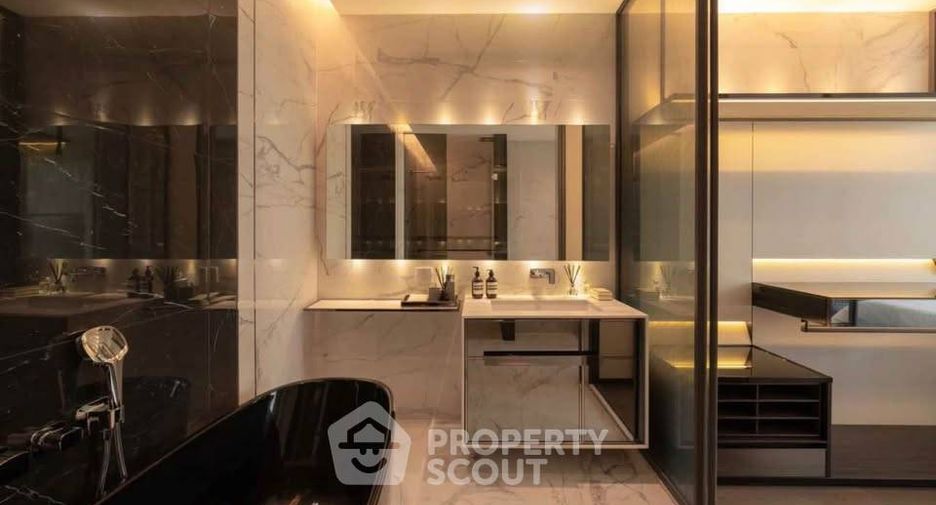 À vendre 2 chambres condo à Watthana, Bangkok