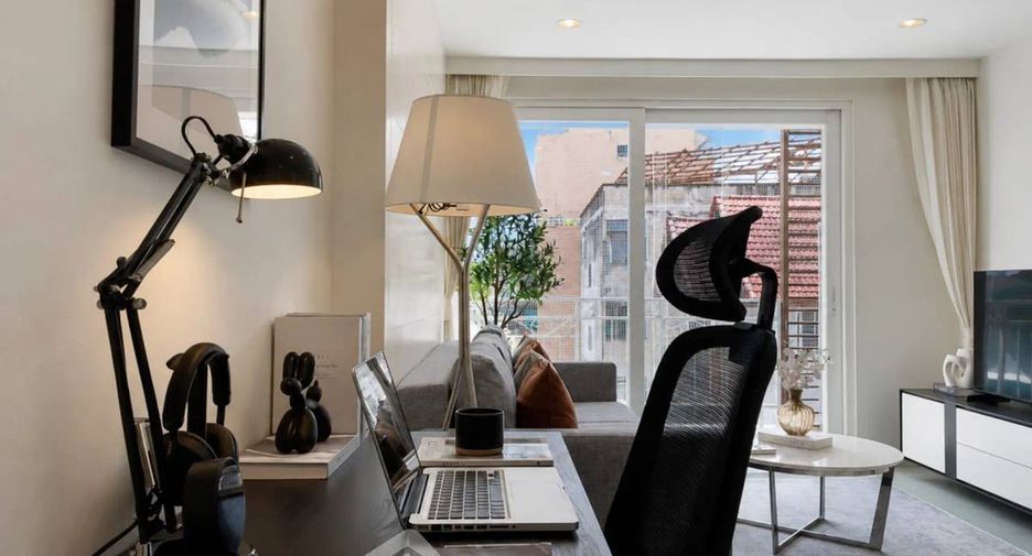 For rent 2 ベッドルーム condo in Khlong San, Bangkok