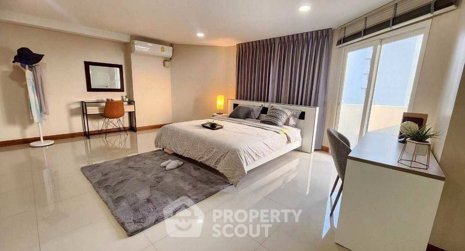 For rent 2 bedrooms condo in Na Jomtien, Pattaya
