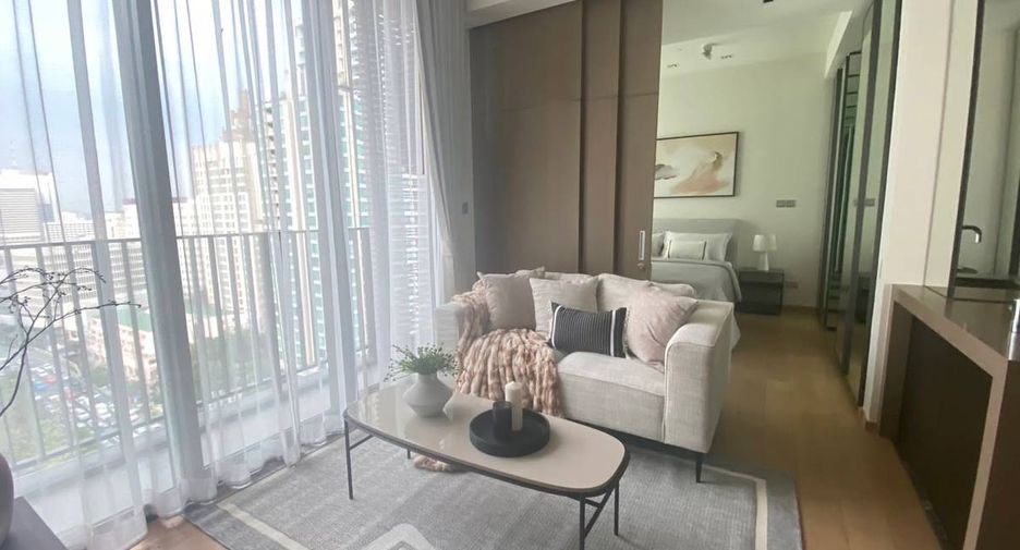 Wohnung zur Miete mit 1 Zimmer in Pathum Wan, Bangkok